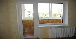 Ремонт балконной двери Энгельс, цена от 996 руб.